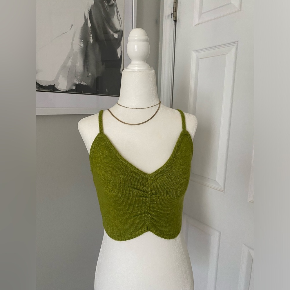 Sweater crop top